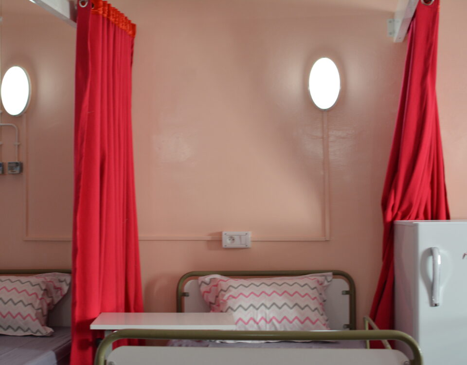 Réaménagement chambre prototype service gynéco CN 4